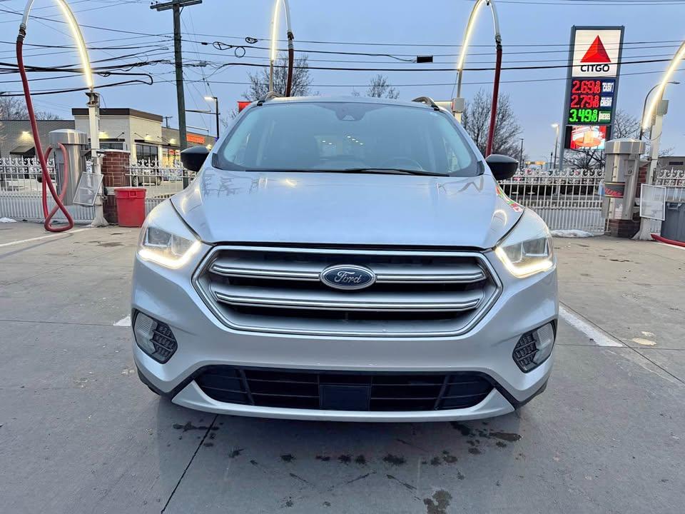 2018 Ford Escape — photo 1